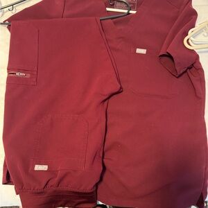 Figs Burgundy Deep Red Pants scrub set one pocket yola skinny medium pant